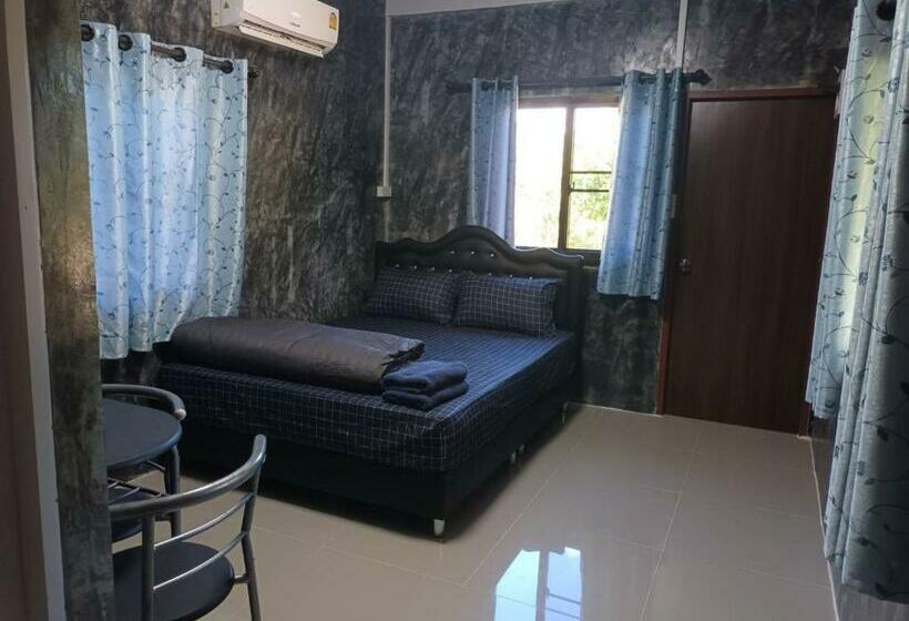 بنسيون Pornsomkit Room