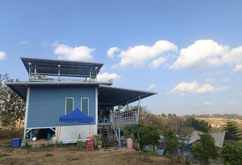 Курорт บ้านไร่ระเบียงฟ้า น้ำหนาว แคมป์ปิ้ง
