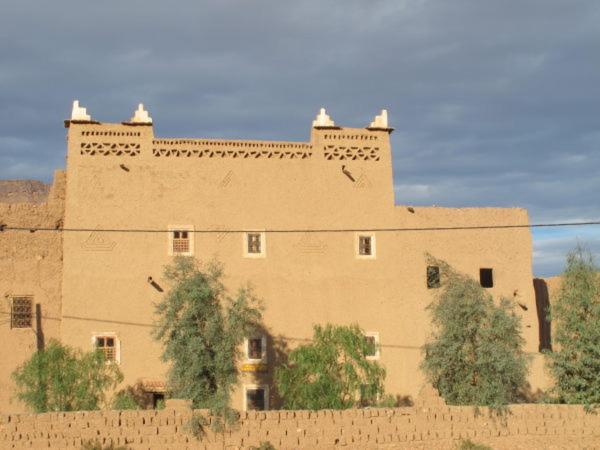 رياض Kasbah Timidarte