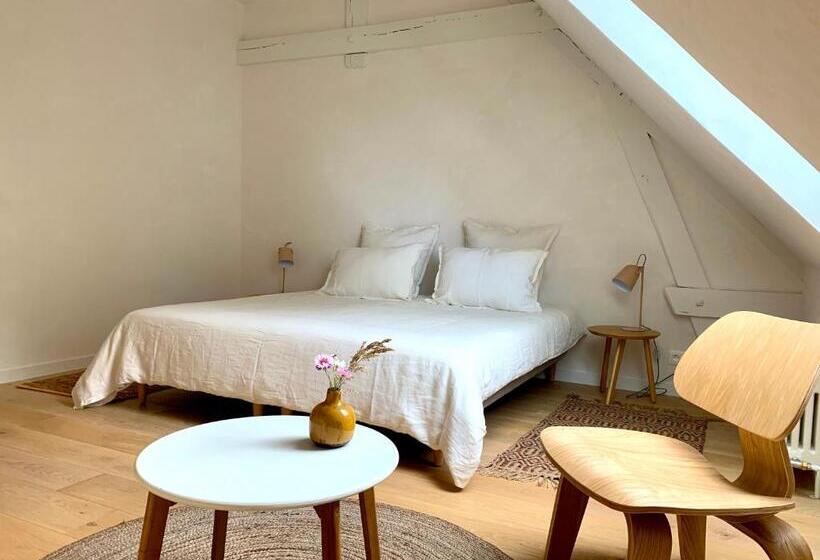 ベッドアンドブレックファースト La Maison Vivante, Chambres D Hotes Au Coeur Du Perche