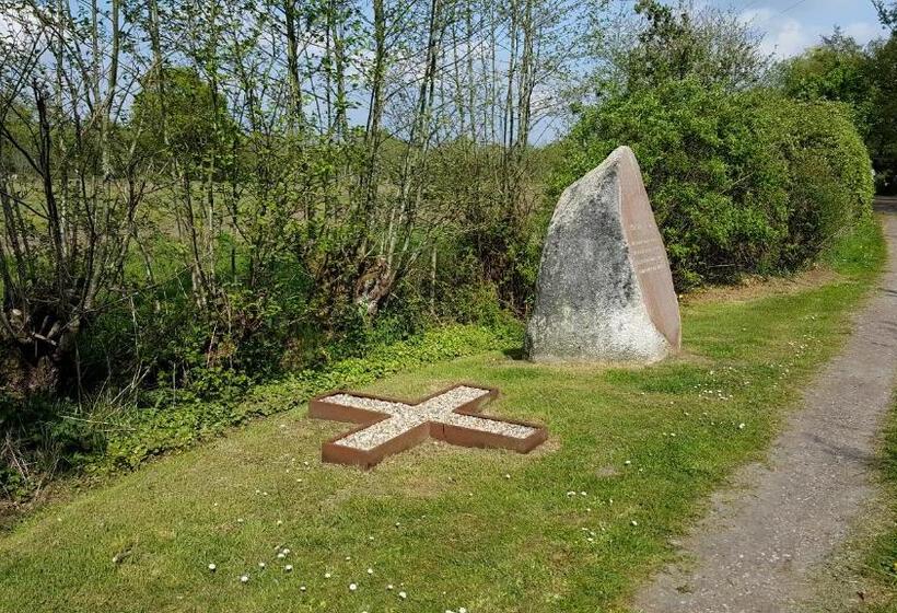 مبيت وإفطار Natuurhuisje  T Poepekrus