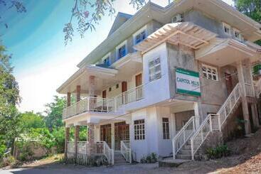 Capitol Hills Apartelle