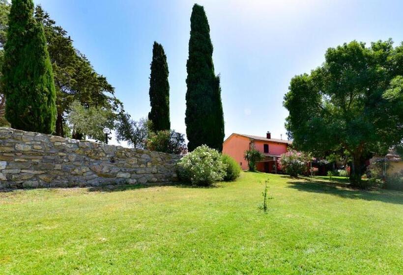 فندق Agriturismo Baticci