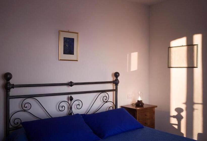 فندق Agriturismo Castelvecchio, Casa Vacanza Con Piscina A Fabriano