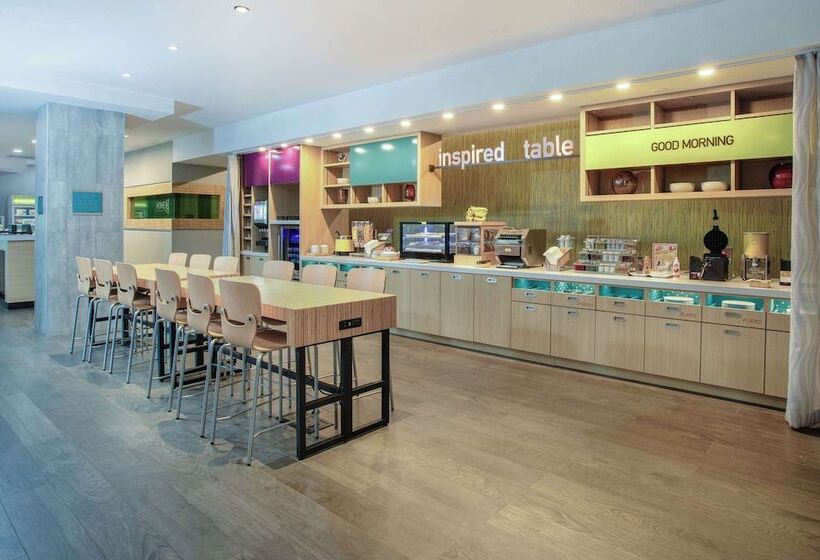 هتل Home2 Suites By Hilton Vero Beach I95