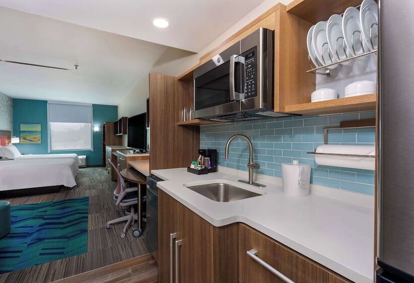 هتل Home2 Suites By Hilton Vero Beach I95