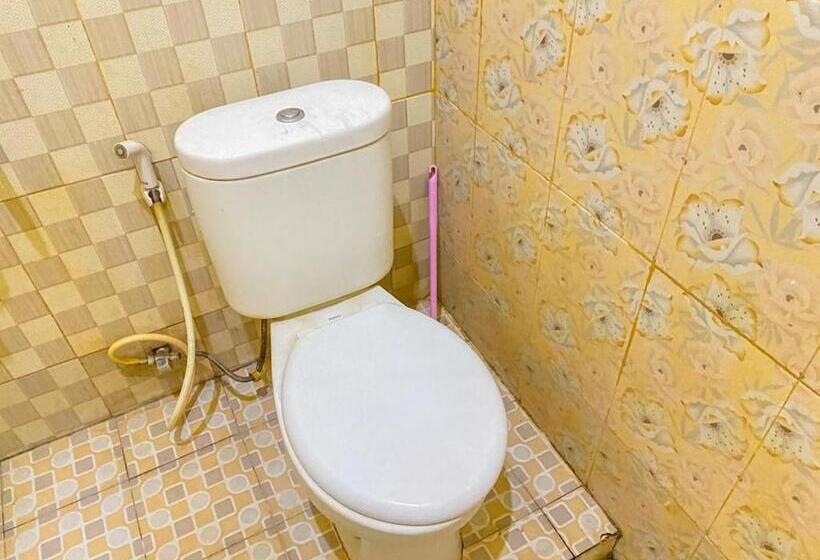 Отель Karunia 2 Jailolo