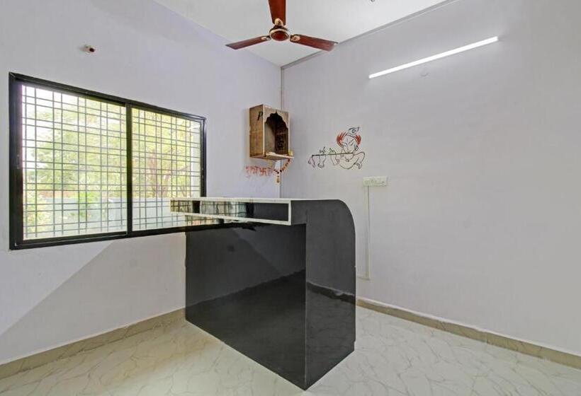 בית מלון כפרי O Rahul Service Apartment