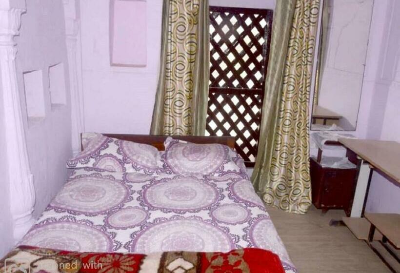 호텔 Sri Vinayak Paying Guest House, Prayagraj