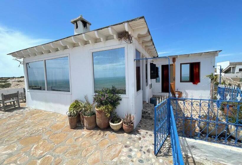 پانسیون La Chambre Tafokt