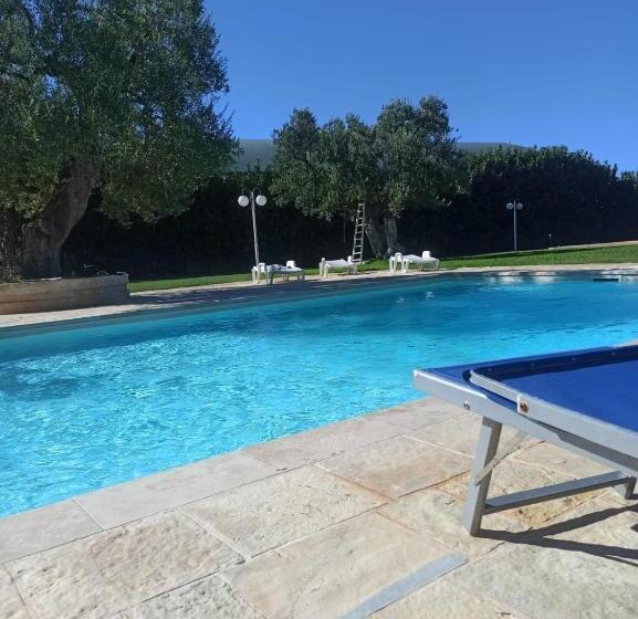 پانسیون Masseria Galleppa   Rooms, Pool And Relax