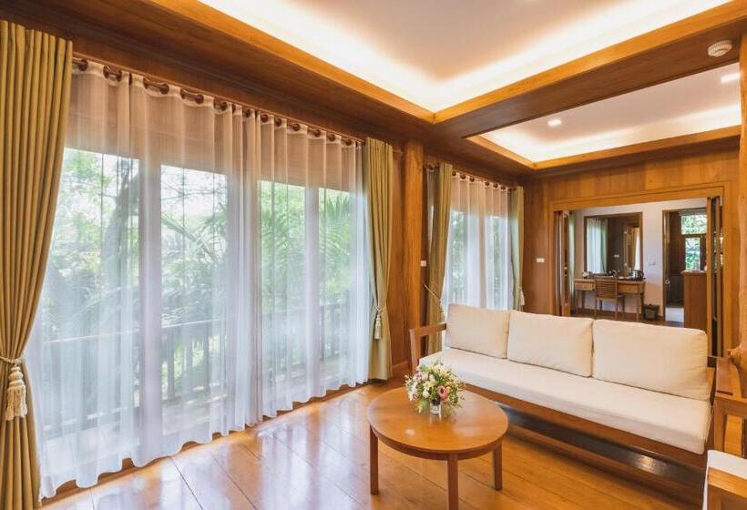 استراحتگاه Vanasin Residence