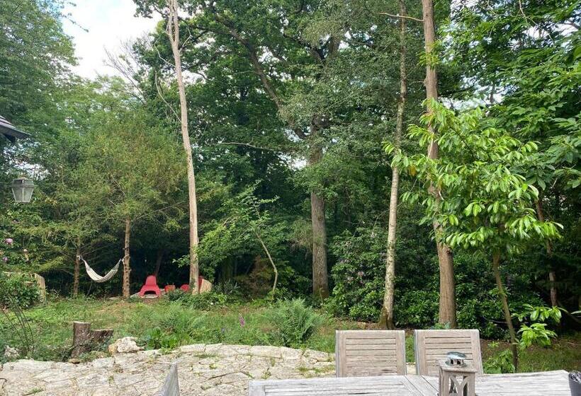 مبيت وإفطار Oak Wood