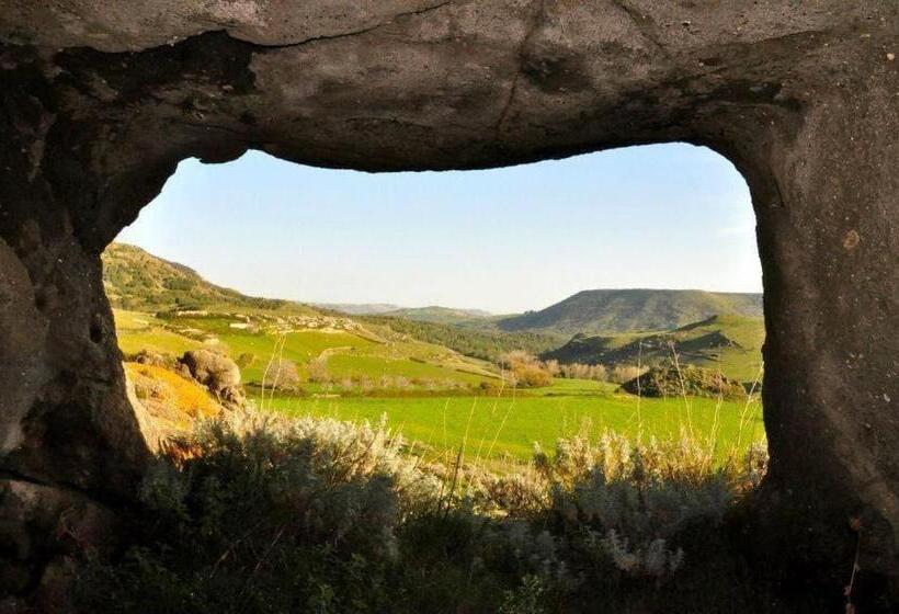 בית מלון כפרי Agriturismo Casmene