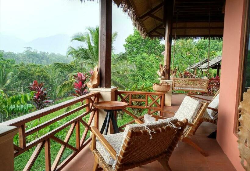 پانسیون Hidden Paradise