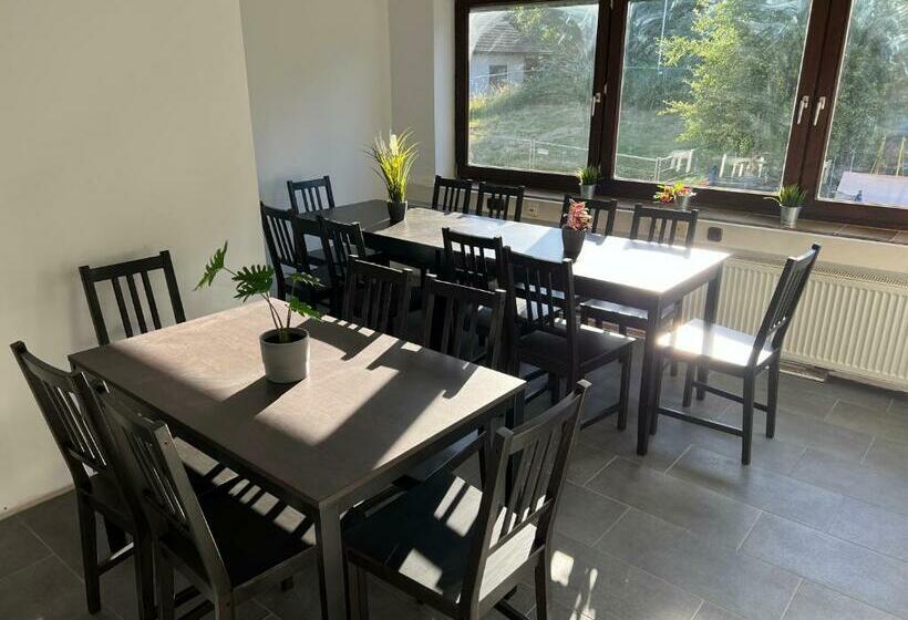 پانسیون Olymp Wettenberg   Monteurzimmer