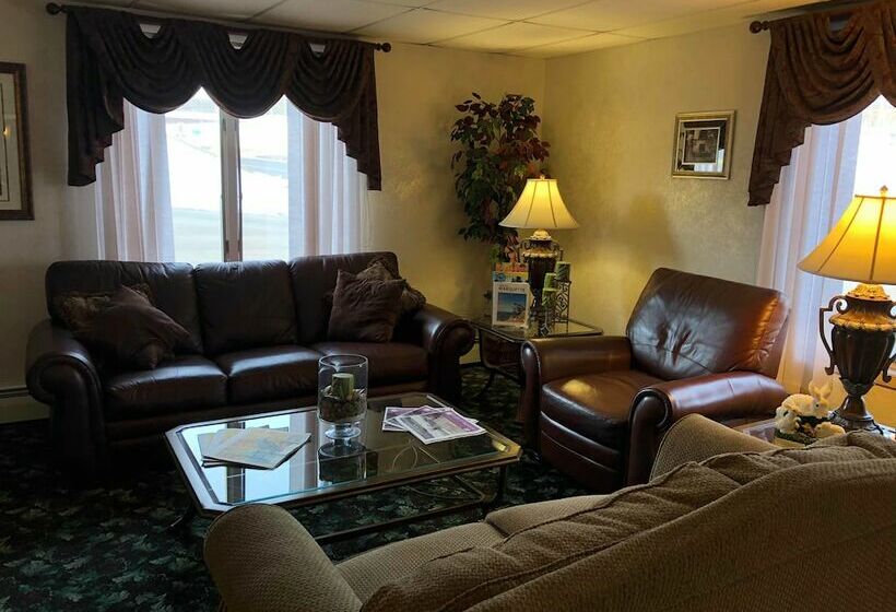 هتل Value Host Motor Inn