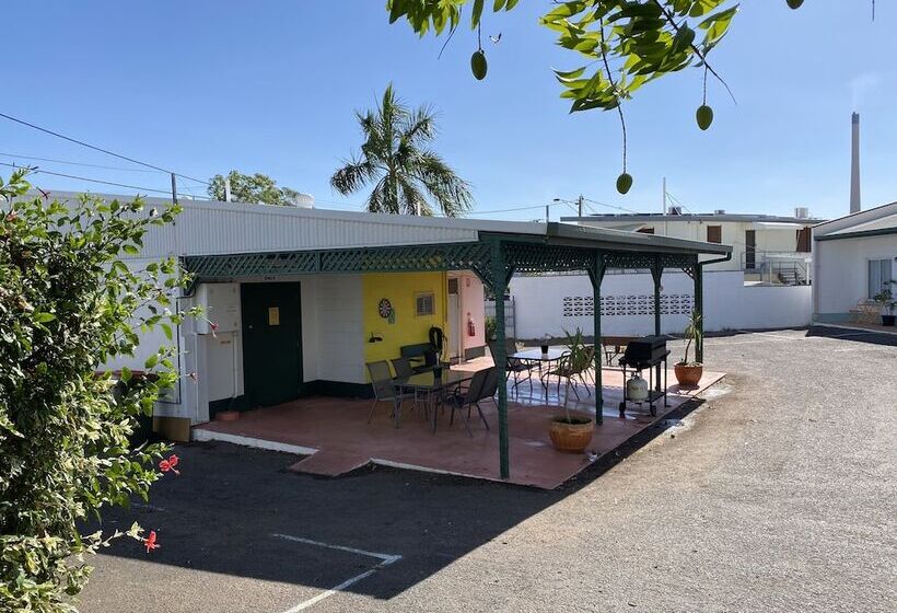 Central Point Motel