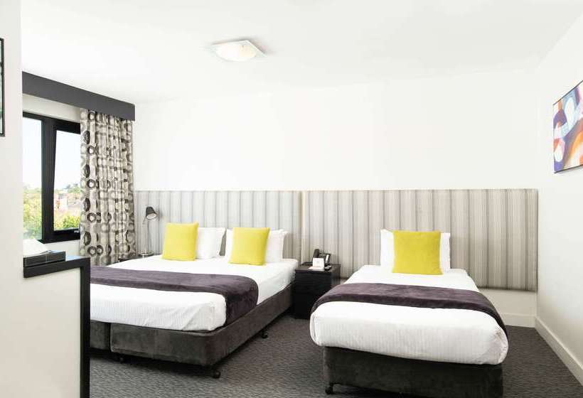 Comfort Hotel East Melbourne
