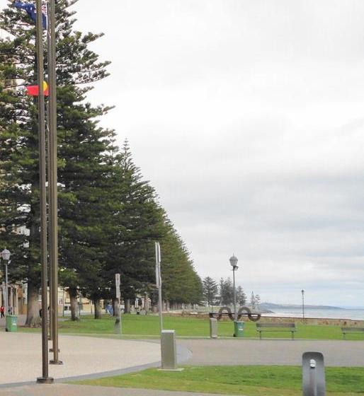 Glenelg Beachside Apartments