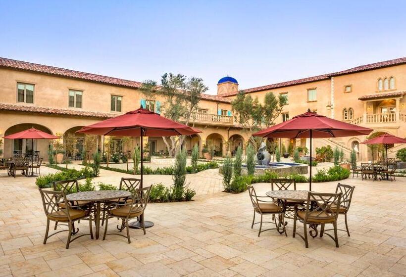 هتل Allegretto Vineyard Resort Paso Robles