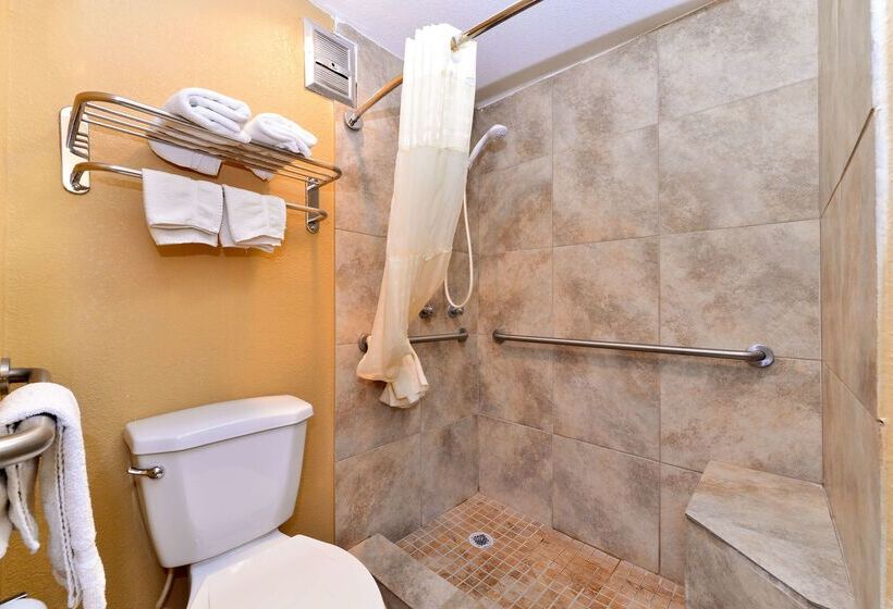 בית מלון כפרי Americas Best Value Inn Schulenburg