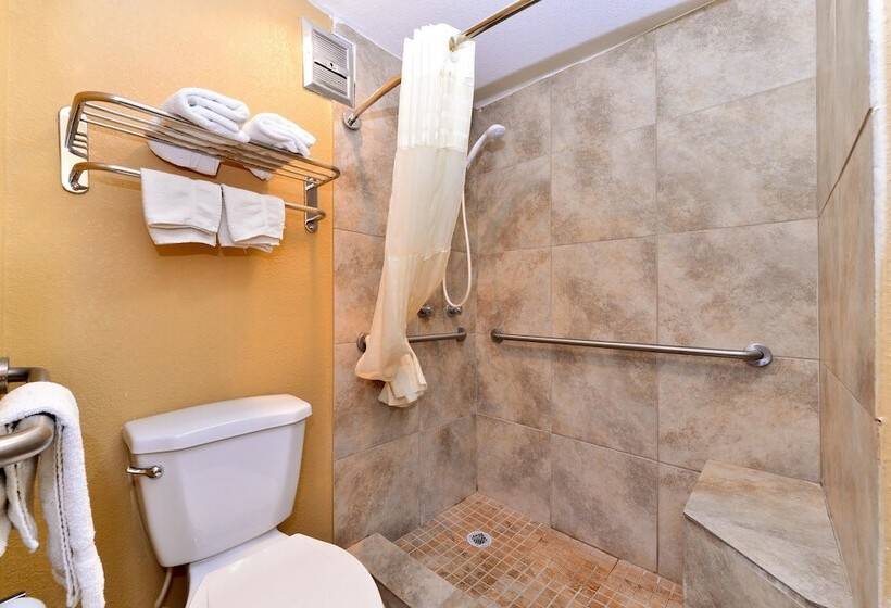 בית מלון כפרי Americas Best Value Inn Schulenburg