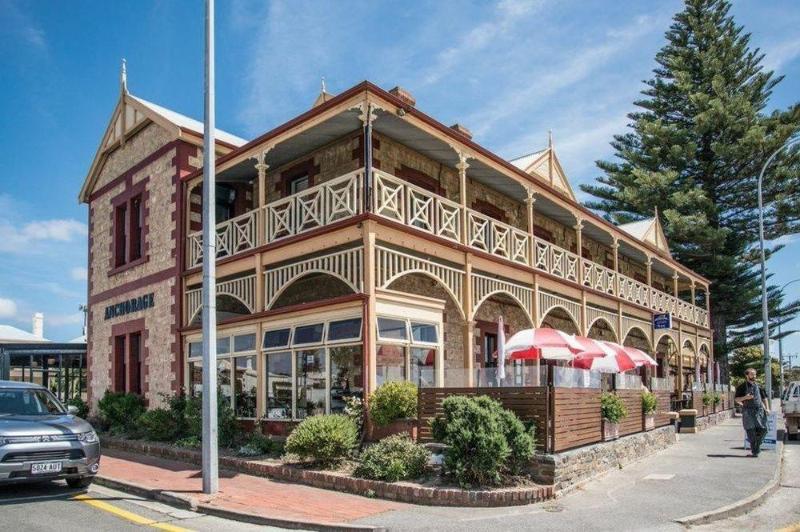 Hotel Anchorage Seafront