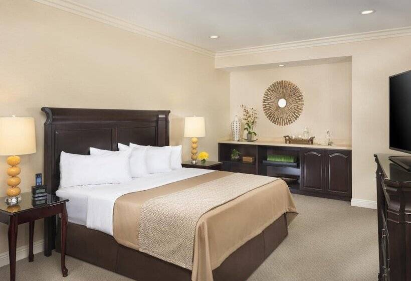 Ayres Hotel Orange