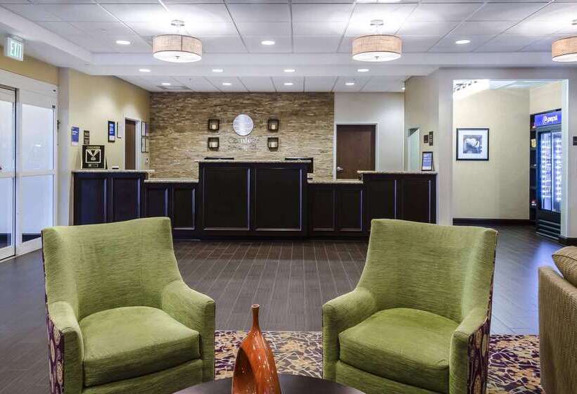 هتل Comfort Inn & Suites Dothan East