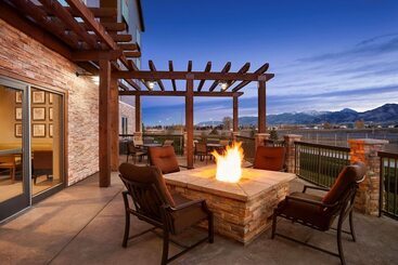 هتل Country Inn & Suites By Radisson, Bozeman, Mt