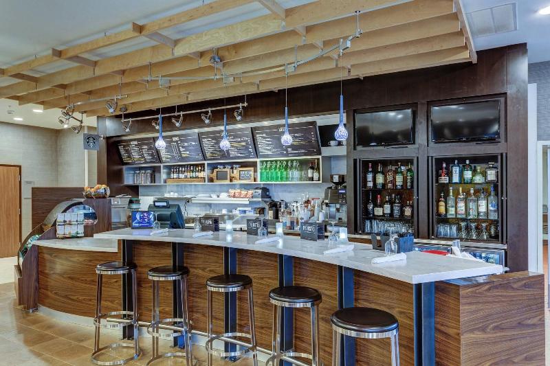 فندق Courtyard By Marriott Hammond