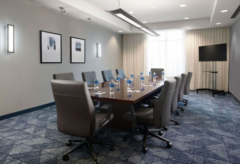 هتل Courtyard By Marriott Lubbock Downtown/university Area