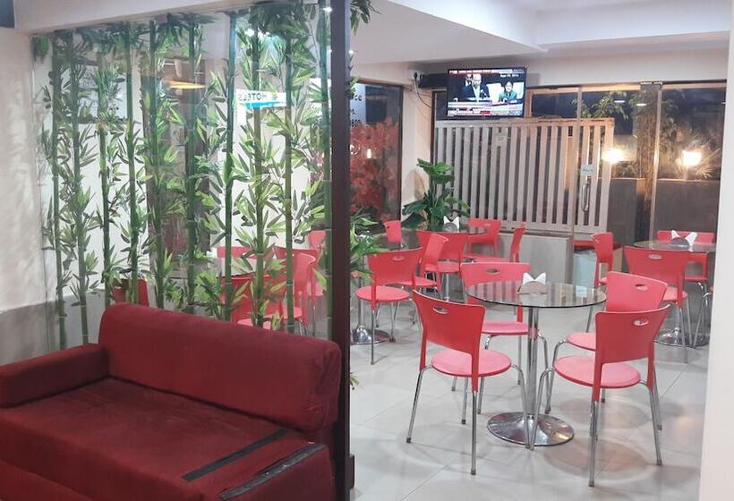 هتل De Sai Palace