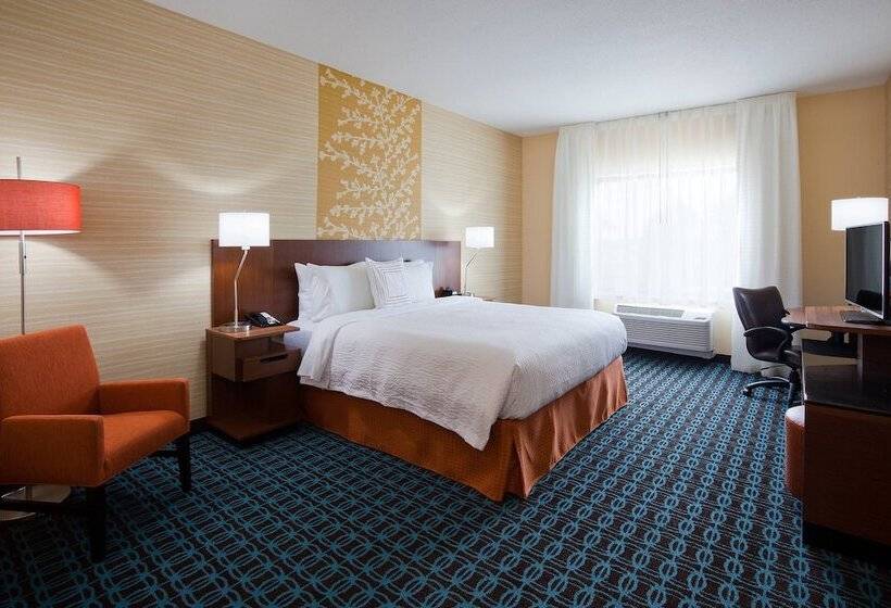 בית מלון כפרי Fairfield Inn & Suites By Marriott St. Paul Northeast