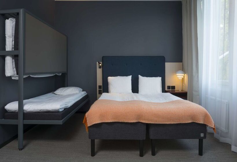 First Hotel Central