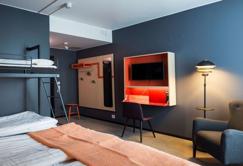 First Hotel Central