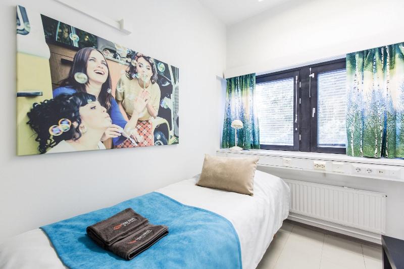 هتل Forenom Hostel Vantaa Airport