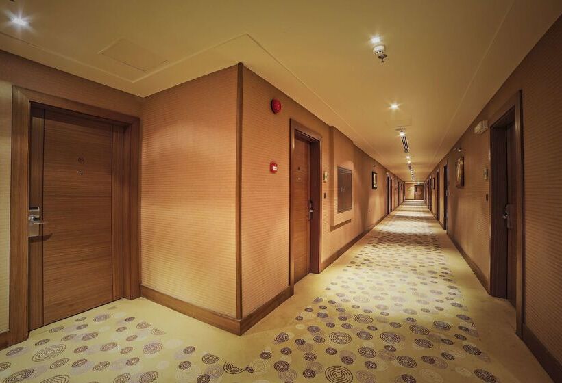 Fotos del hotel Golden Tulip Buraidah:  54