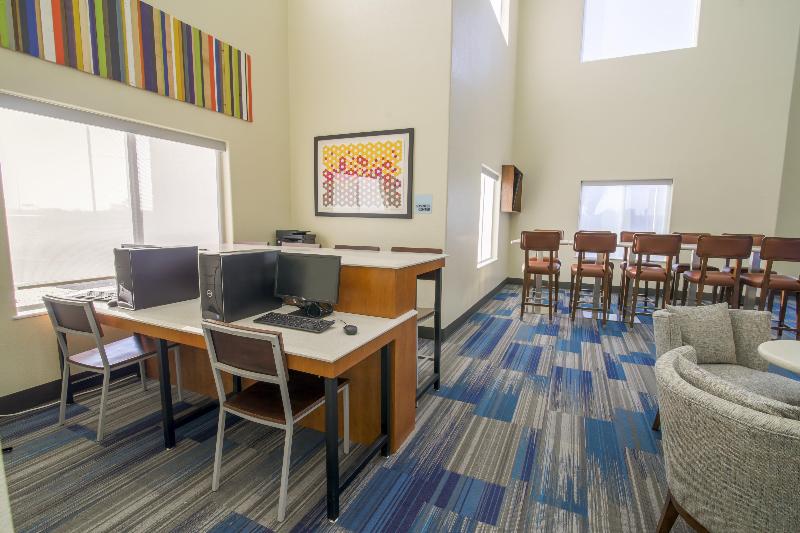 호텔 Holiday Inn Express & Suites Raymondville By Ihg