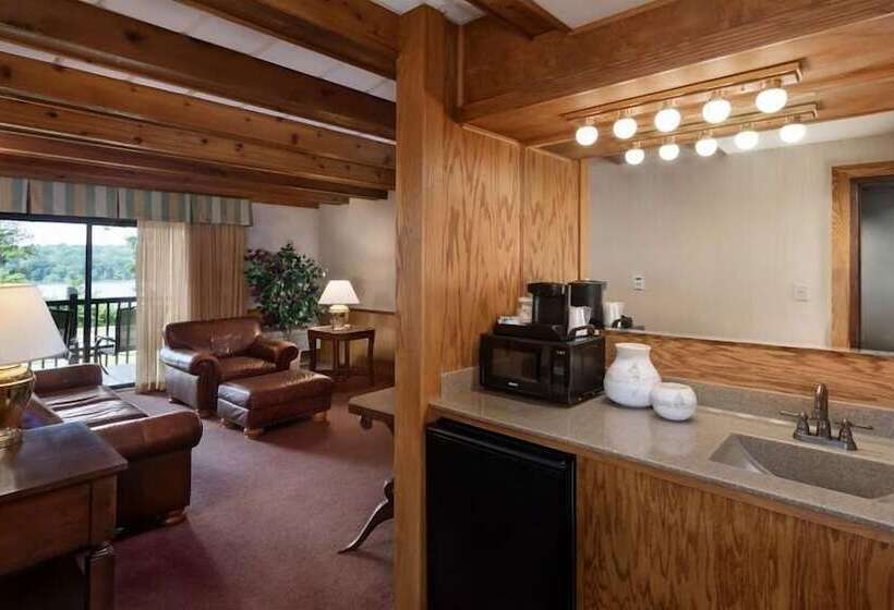 酒店 Hueston Woods Lodge & Conference Center