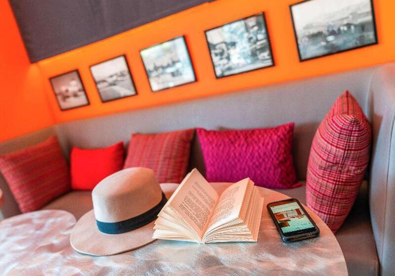 هتل Ibis Styles Paris Velizy