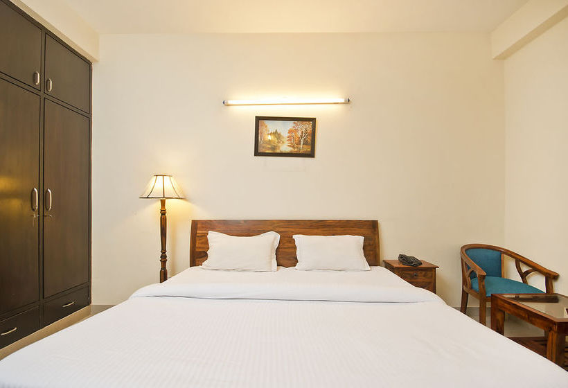 Hotel Oyo Rooms Galleria Market