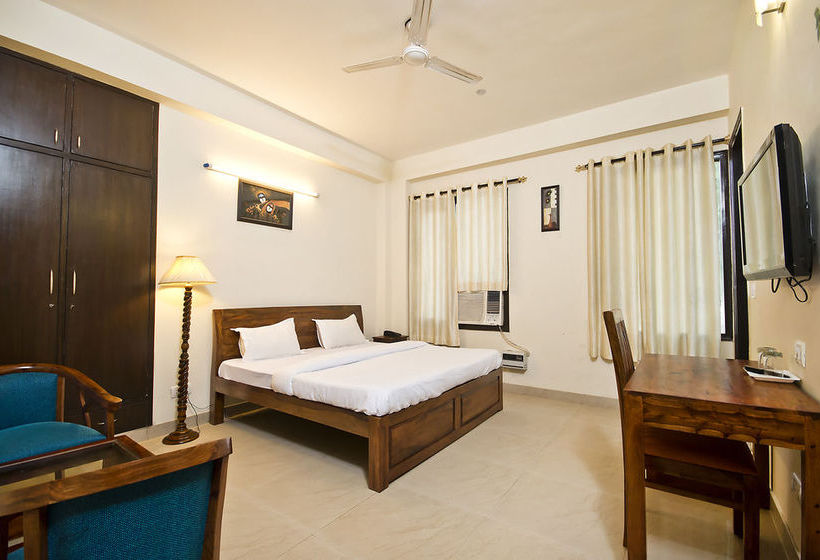 Hotel Oyo Rooms Galleria Market