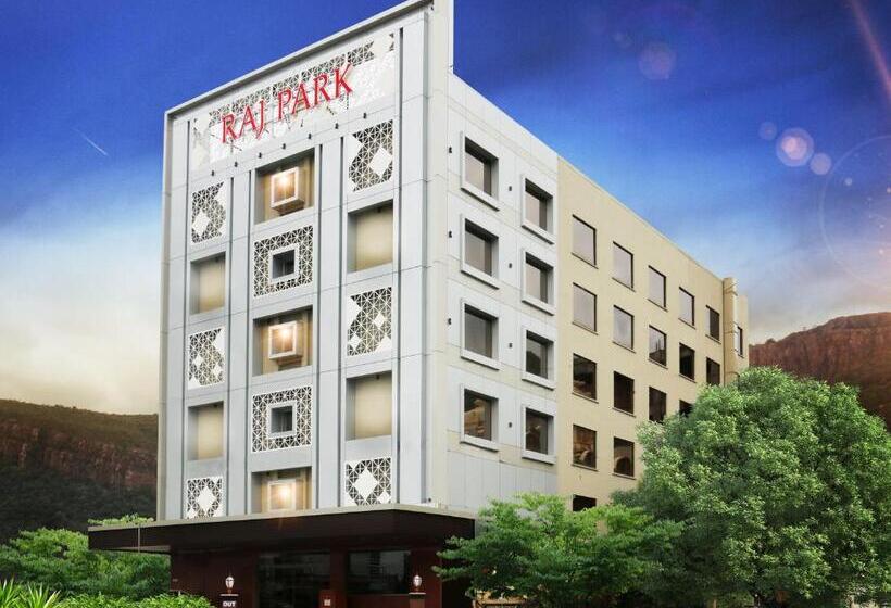 Hotel Raj Park Hill View
