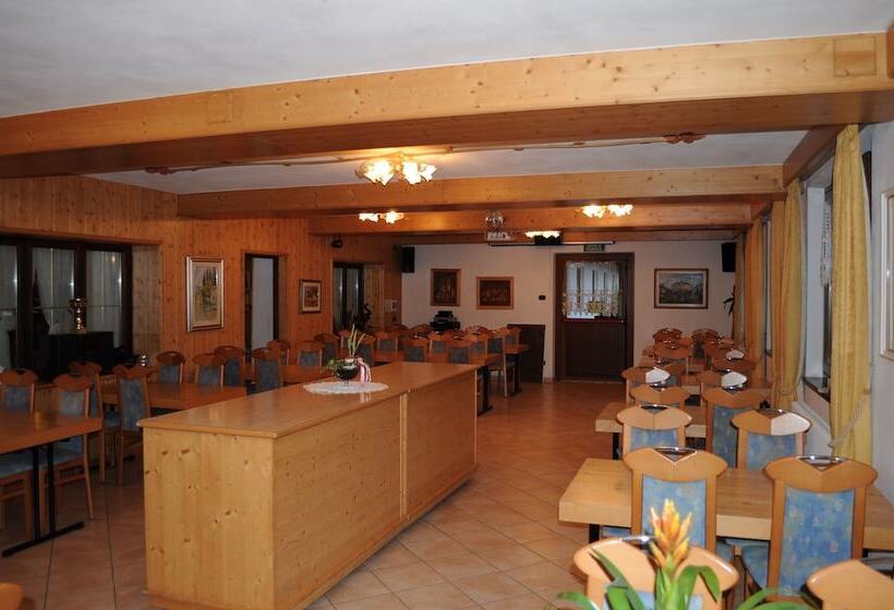 فندق Rifugio Sores