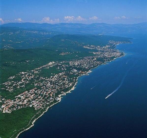 هتل Vila Ružica  Glavna Zgrada I Depandanse