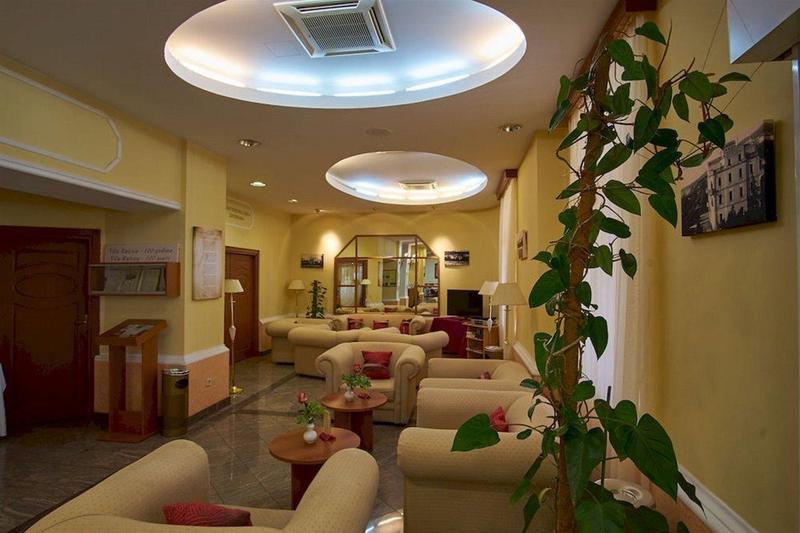 هتل Vila Ružica  Glavna Zgrada I Depandanse