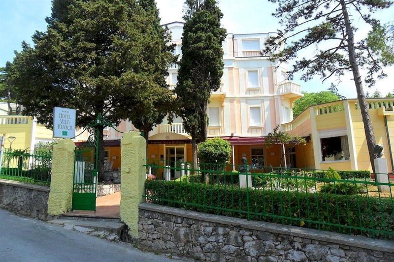هتل Vila Ružica  Glavna Zgrada I Depandanse
