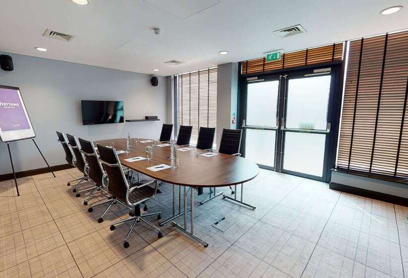 Fotos del hotel Village Hotel Edinburgh:  38